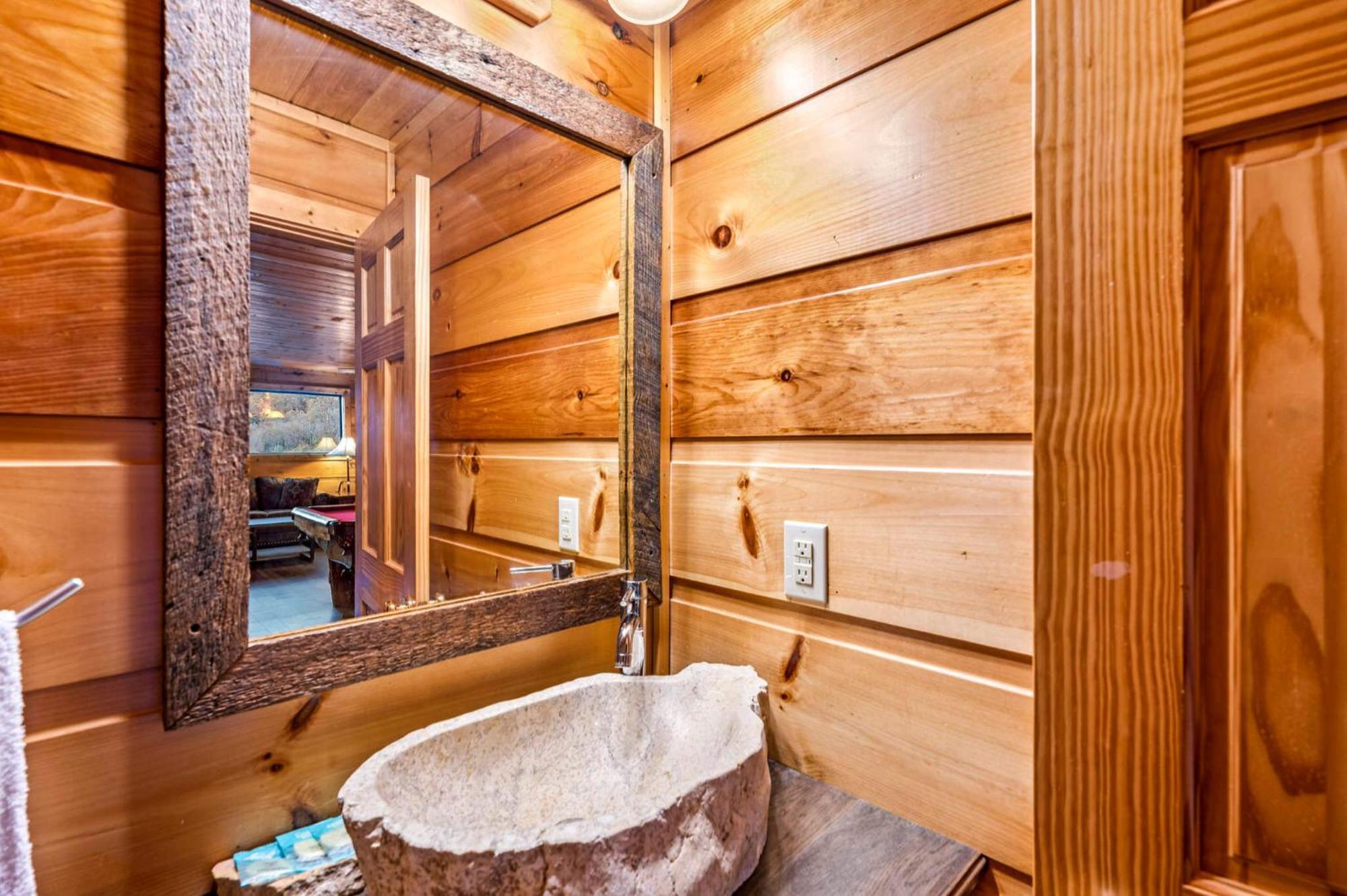 Take My Breath Away Holiday Home Gatlinburg Eksteriør bilde